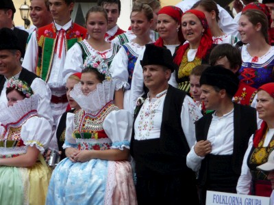 Traditional Dancers not dancing Traditional Dancers not dancing