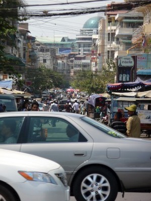 Traffic in Phnom Pehn Cambodia Traffic in Phnom Pehn